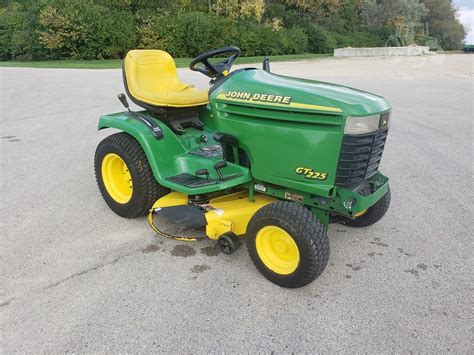 used john deere dealers illinois